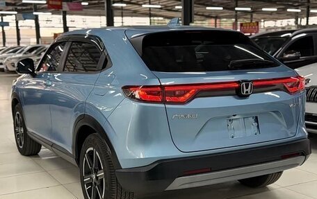Honda Vezel, 2024 год, 2 320 000 рублей, 11 фотография