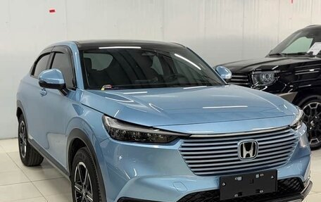 Honda Vezel, 2024 год, 2 320 000 рублей, 8 фотография