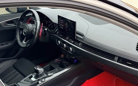 Audi A4, 2022 год, 2 030 000 рублей, 12 фотография
