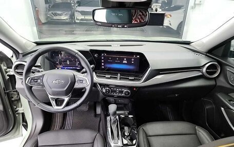 Chevrolet Trax, 2023 год, 1 360 005 рублей, 5 фотография