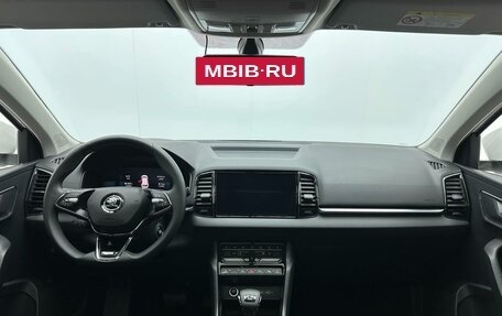 Skoda Karoq I, 2023 год, 1 815 000 рублей, 7 фотография