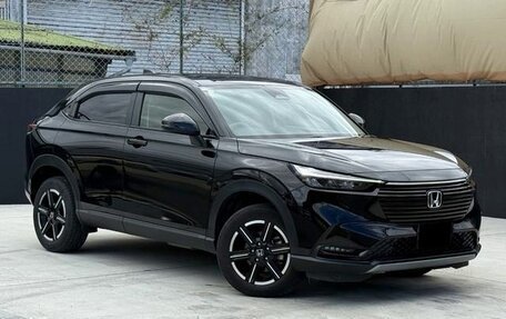 Honda Vezel, 2024 год, 1 869 000 рублей, 1 фотография