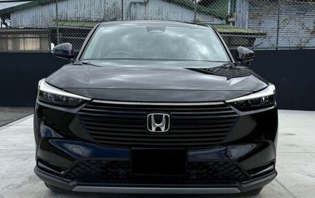 Honda Vezel, 2024 год, 1 869 000 рублей, 5 фотография