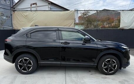 Honda Vezel, 2024 год, 1 869 000 рублей, 10 фотография