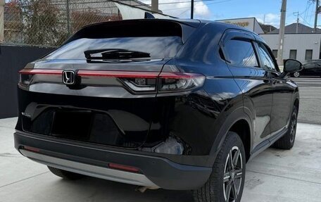 Honda Vezel, 2024 год, 1 869 000 рублей, 16 фотография