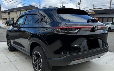 Honda Vezel, 2024 год, 1 869 000 рублей, 14 фотография