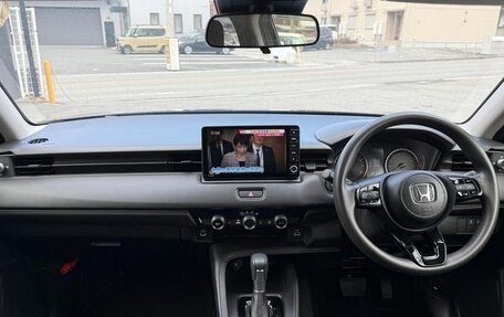 Honda Vezel, 2024 год, 1 869 000 рублей, 24 фотография