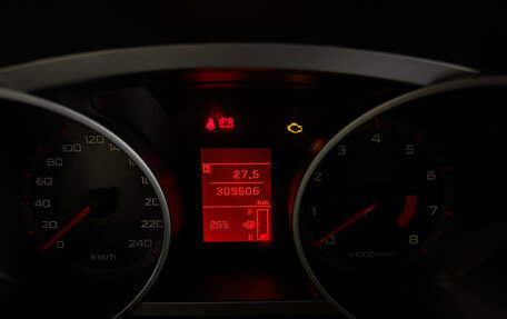 Mitsubishi Outlander III рестайлинг 3, 2008 год, 800 000 рублей, 8 фотография