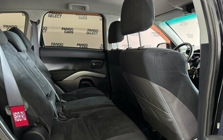 Mitsubishi Outlander III рестайлинг 3, 2008 год, 800 000 рублей, 13 фотография