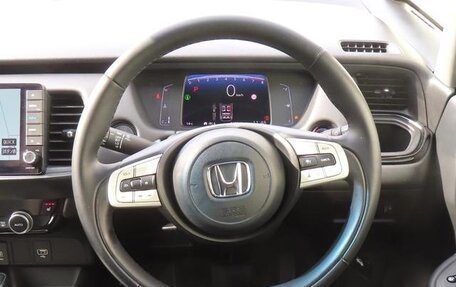 Honda Fit, 2021 год, 850 000 рублей, 14 фотография
