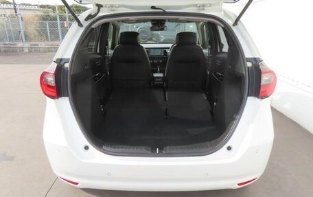 Honda Fit, 2021 год, 850 000 рублей, 19 фотография