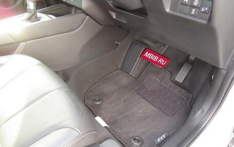 Honda Fit, 2021 год, 850 000 рублей, 10 фотография
