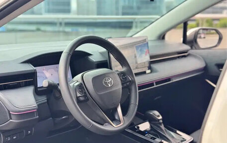 Toyota Corolla, 2026 год, 1 820 000 рублей, 8 фотография