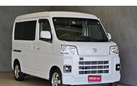 Toyota Pixis Van, 2022 год, 560 000 рублей, 1 фотография