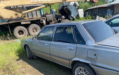 Toyota Camry, 1983 год, 50 000 рублей, 3 фотография