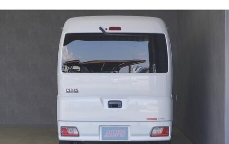 Toyota Pixis Van, 2022 год, 560 000 рублей, 5 фотография