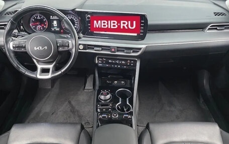 KIA K5, 2023 год, 2 100 000 рублей, 8 фотография