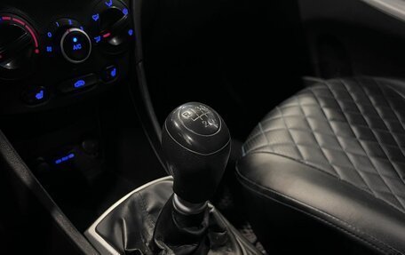 Hyundai Solaris II рестайлинг, 2011 год, 580 000 рублей, 30 фотография