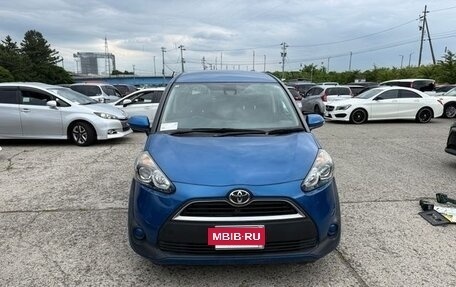 Toyota Sienta II, 2017 год, 890 000 рублей, 12 фотография