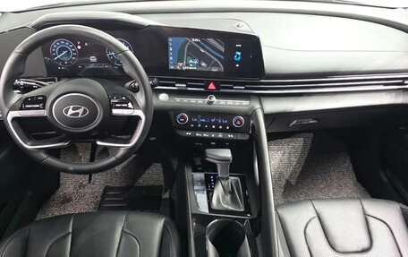 Hyundai Avante, 2024 год, 1 800 666 рублей, 9 фотография