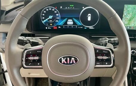 KIA Carnival, 2020 год, 3 550 000 рублей, 17 фотография
