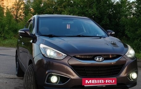 Hyundai ix35 I рестайлинг, 2015 год, 1 690 000 рублей, 2 фотография