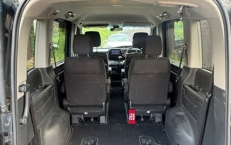 Honda Stepwgn IV, 2017 год, 1 850 000 рублей, 21 фотография