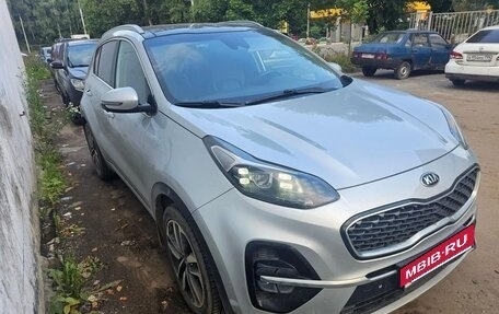 KIA Sportage IV рестайлинг, 2019 год, 2 600 000 рублей, 3 фотография