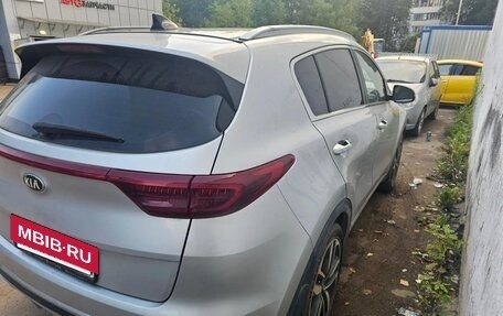 KIA Sportage IV рестайлинг, 2019 год, 2 600 000 рублей, 6 фотография