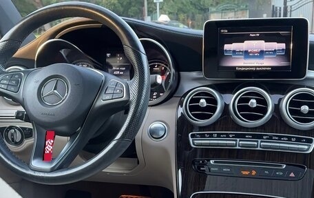 Mercedes-Benz C-Класс, 2018 год, 3 600 000 рублей, 4 фотография
