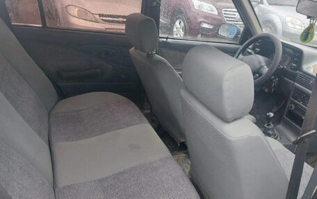 Daewoo Nexia I рестайлинг, 2003 год, 135 000 рублей, 6 фотография