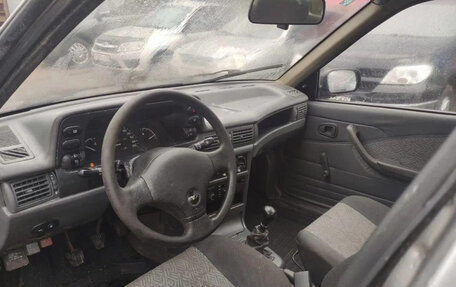Daewoo Nexia I рестайлинг, 2003 год, 135 000 рублей, 7 фотография