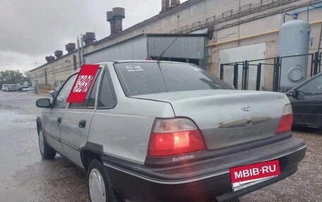 Daewoo Nexia I рестайлинг, 2003 год, 135 000 рублей, 2 фотография