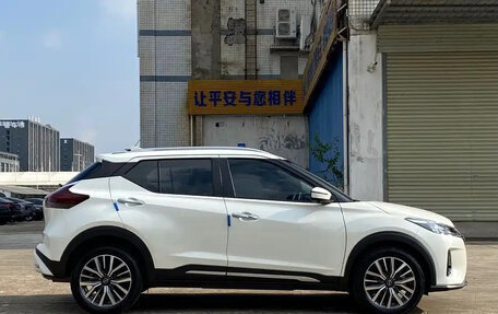 Nissan Kicks I, 2023 год, 1 285 000 рублей, 4 фотография