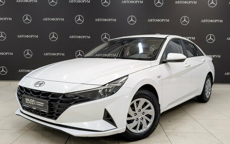 Hyundai Elantra, 2022 год, 1 999 000 рублей, 1 фотография
