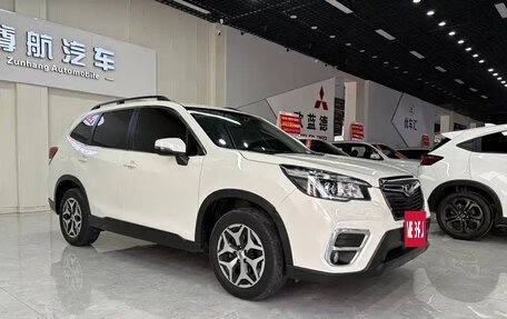 Subaru Forester, 2020 год, 2 405 000 рублей, 10 фотография