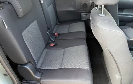Toyota Sienta, 2023 год, 980 000 рублей, 34 фотография