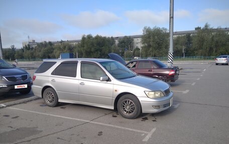 Toyota Vista V30, 2002 год, 515 000 рублей, 2 фотография