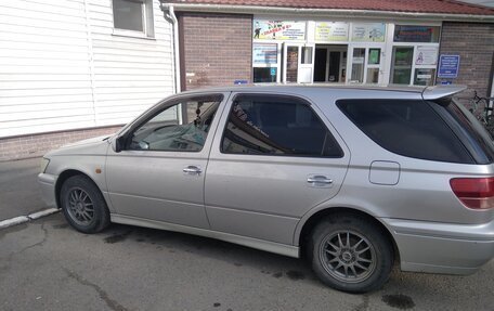 Toyota Vista V30, 2002 год, 515 000 рублей, 3 фотография