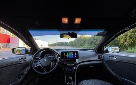 Hyundai Solaris II рестайлинг, 2012 год, 770 000 рублей, 16 фотография