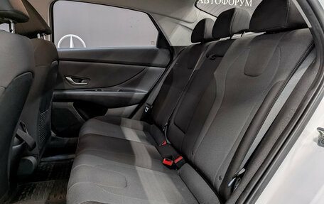 Hyundai Elantra, 2022 год, 1 999 000 рублей, 18 фотография