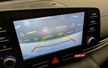 Hyundai Elantra, 2022 год, 1 999 000 рублей, 26 фотография