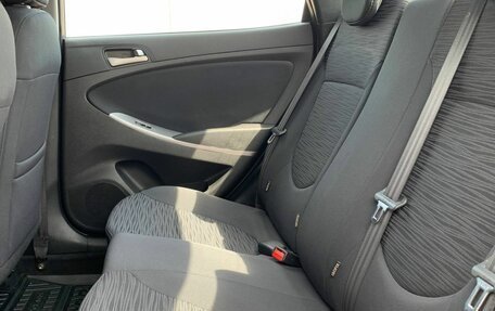 Hyundai Solaris II рестайлинг, 2014 год, 820 000 рублей, 21 фотография