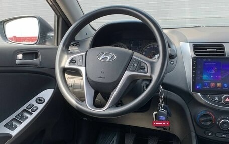 Hyundai Solaris II рестайлинг, 2014 год, 820 000 рублей, 16 фотография