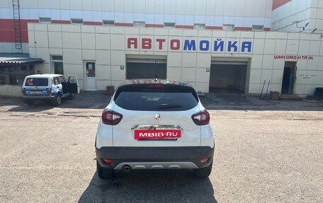 Renault Kaptur I рестайлинг, 2021 год, 1 850 000 рублей, 3 фотография