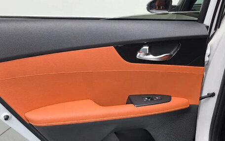 KIA K3, 2022 год, 1 340 000 рублей, 10 фотография