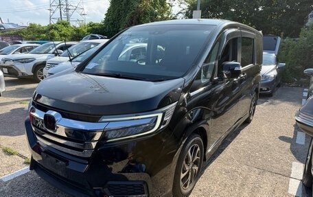 Honda Stepwgn IV, 2021 год, 1 933 000 рублей, 2 фотография