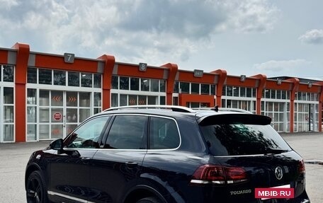Volkswagen Touareg III, 2017 год, 2 800 000 рублей, 10 фотография