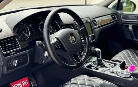 Volkswagen Touareg III, 2017 год, 2 800 000 рублей, 14 фотография