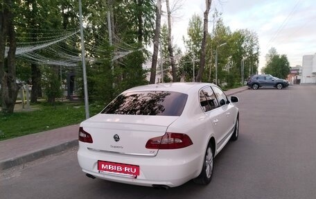 Skoda Superb III рестайлинг, 2012 год, 1 150 000 рублей, 6 фотография
